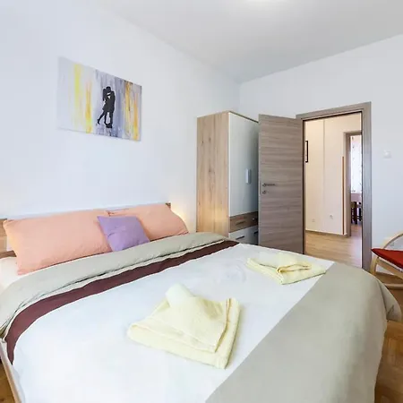 Apartman Mare Pensionat Pula