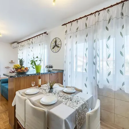 Apartman Mare Pensionat Pula