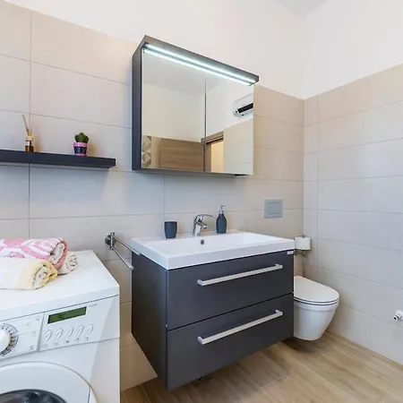 Pensionat Apartman Mare Pula